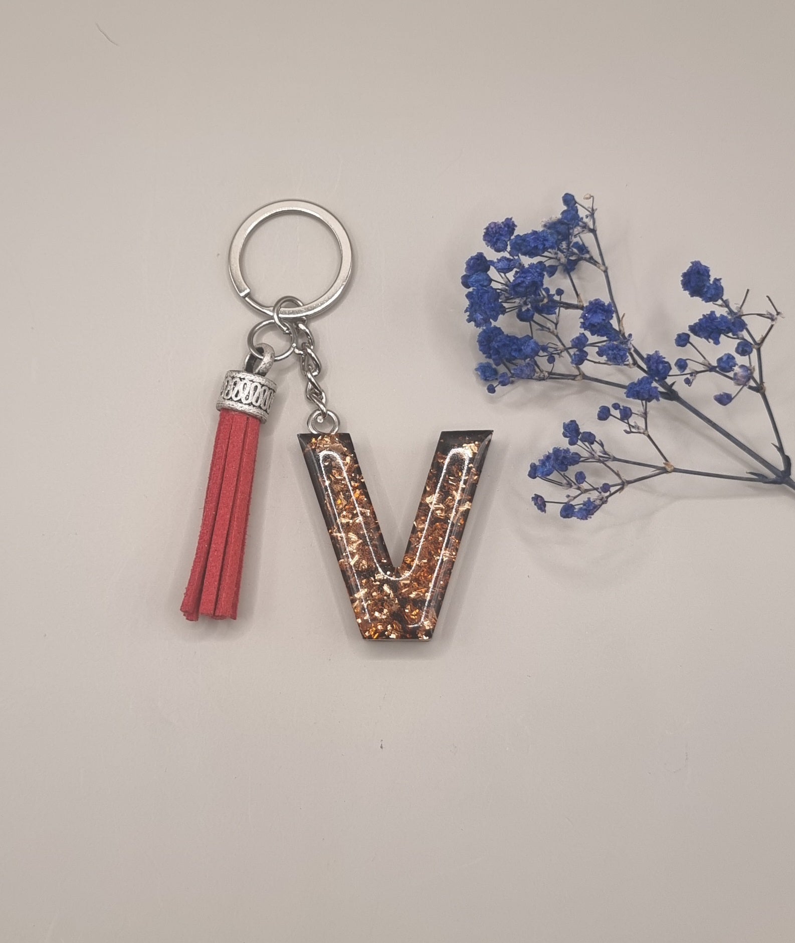 Initial V Keychain